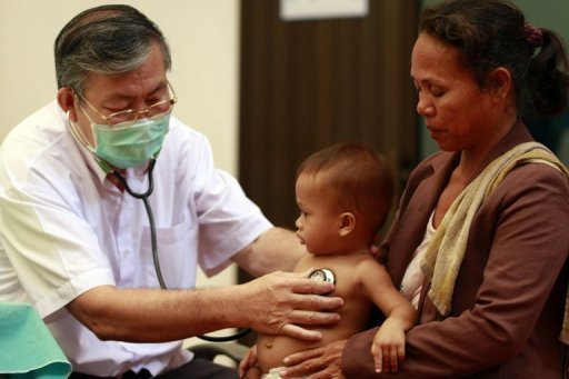 WHO tìm thấy manh mối về bệnh lạ ở Campuchia